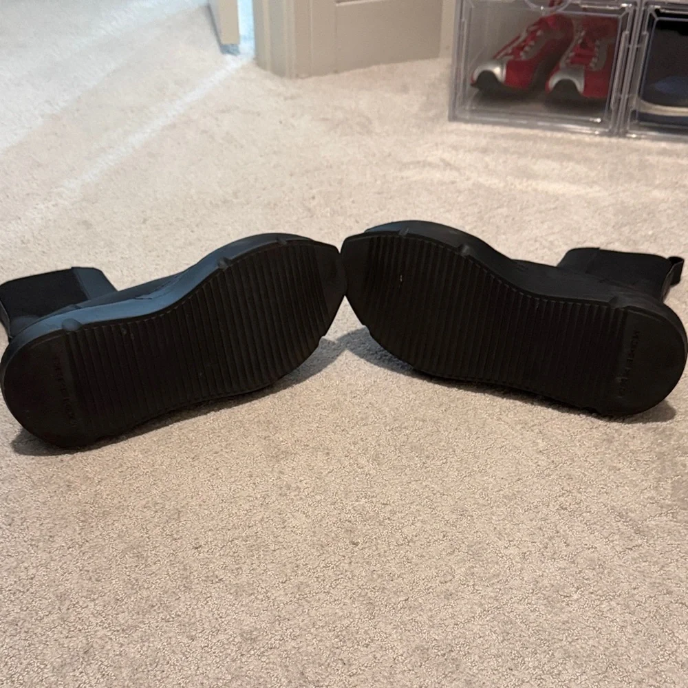 Rick Owen’s Chunky Black Platform Boots Beetle Abstract Boots (Worn Once) - Picture 6 of 7